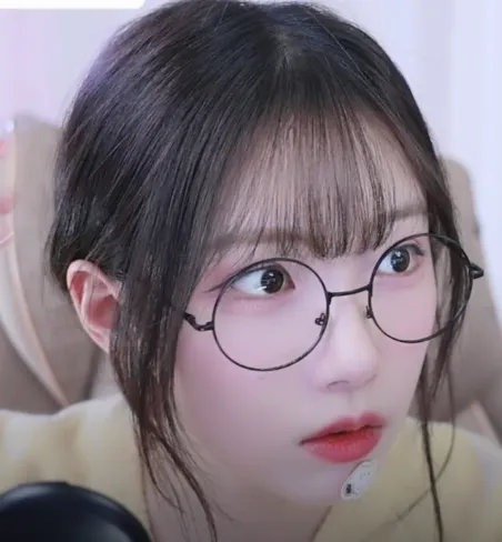 스크린샷 2025-12-06 오후 10.26.17.png.webp