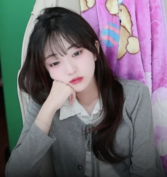 스크린샷 2025-12-16 오후 10.22.18.png.webp