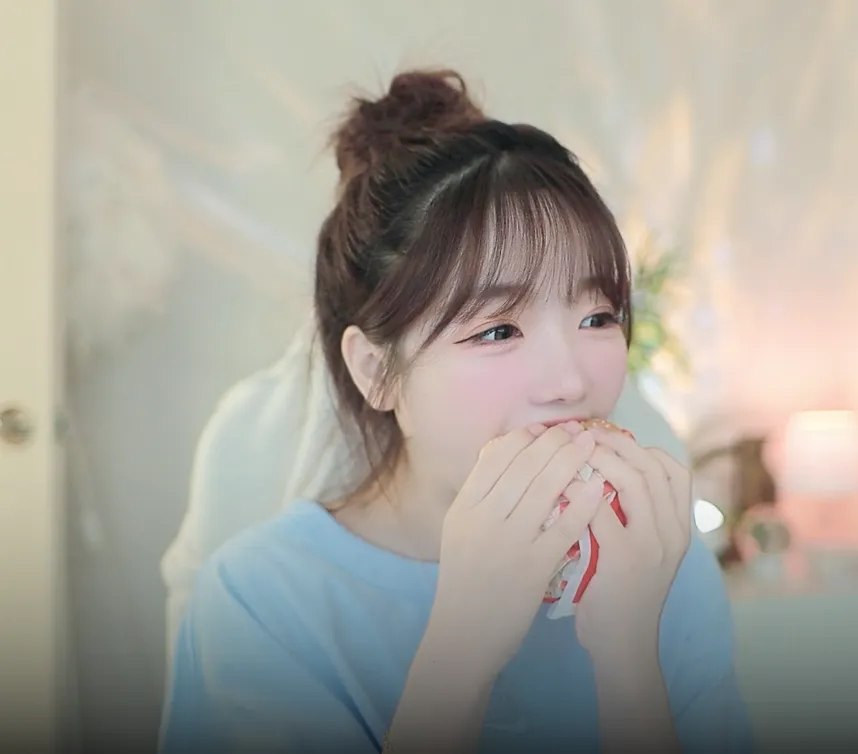 스크린샷 2026-05-24 오후 9.52.31.png.webp
