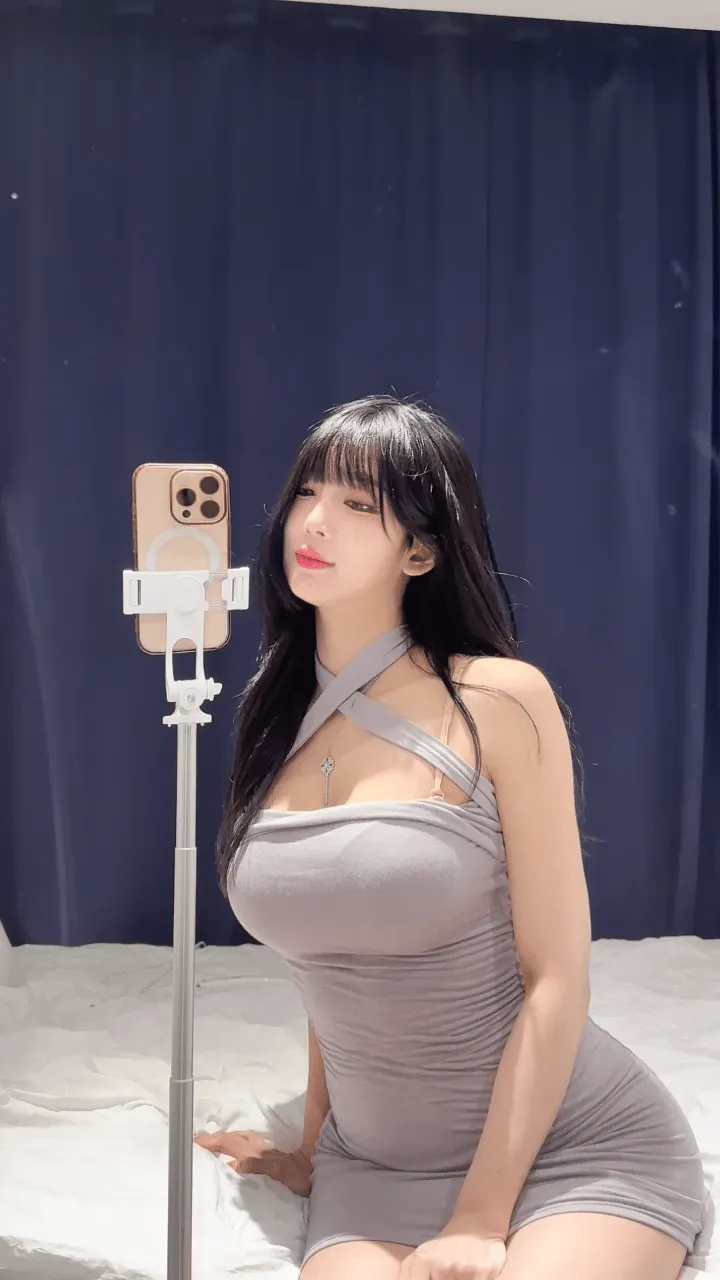 KakaoTalk_20250513_020302257_03.gif.webp