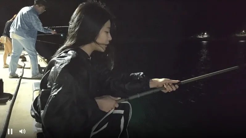 녹화_2025_05_15_23_48_20_955.gif.webp