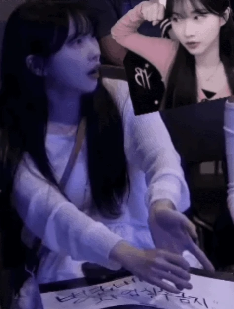 20250819_162248.gif.webp