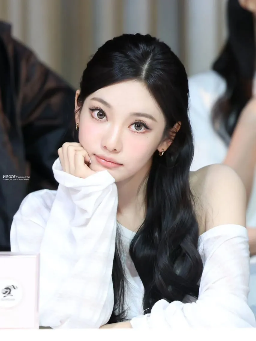 1930735395_KxLiNHuY_R3v6IcFU2VnJBjbE.jpg.webp