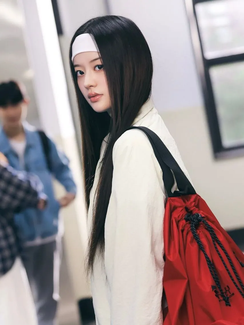 1930735395_mdUEMOn5_VFte93sW6DuXYfQZ.jpg.webp