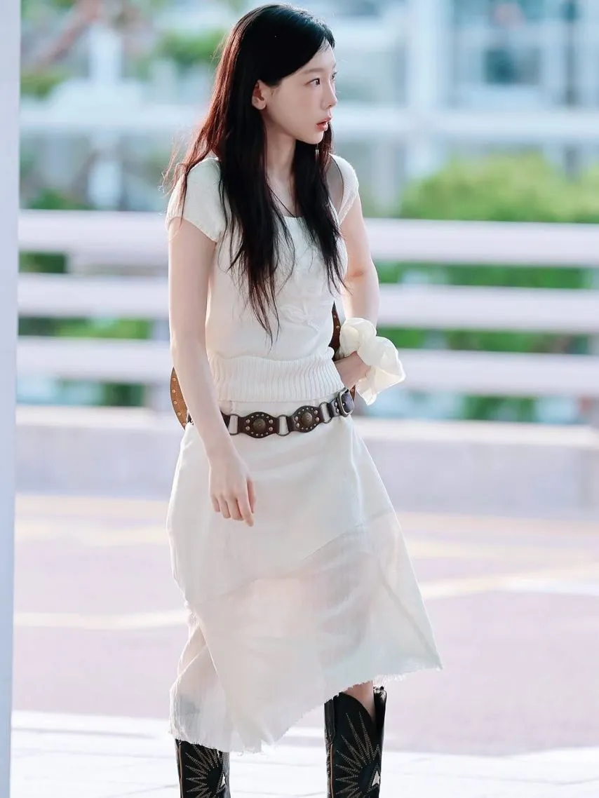 1930735395_czP0MbRy_2AgsJqDmjfCa4xni.jpg.webp