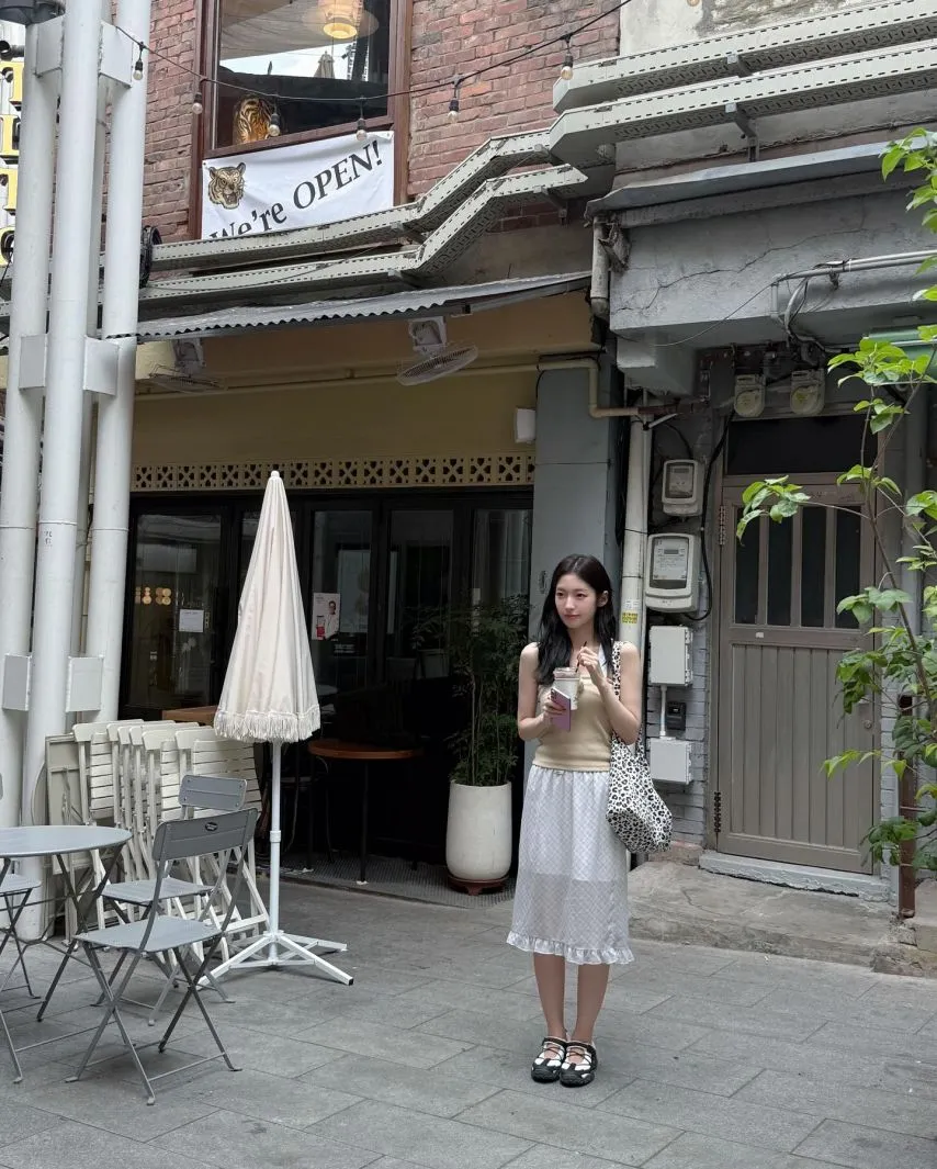 3716987288_vT9RanKj_MFtOrXuZgoV5mw7P.jpg.webp