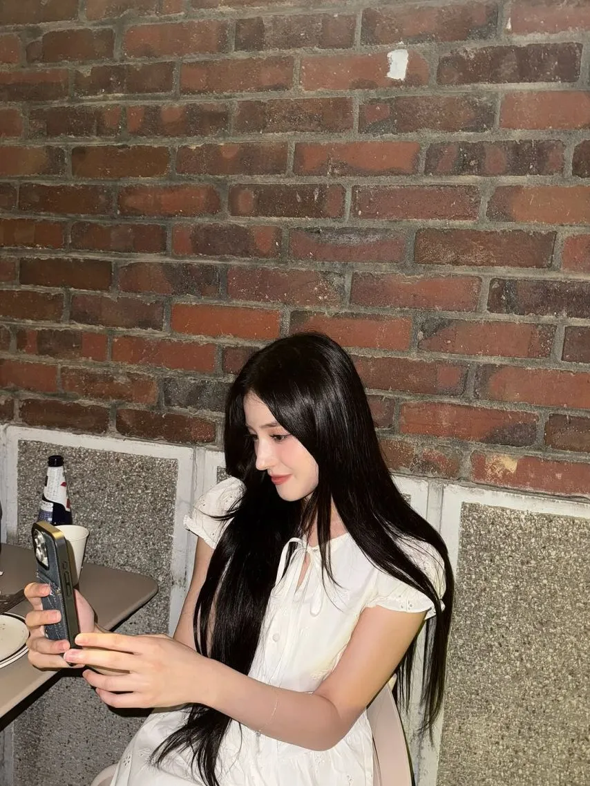1930735395_jZb2NE05_dJy3frOoxVhsXTFM.jpg.webp
