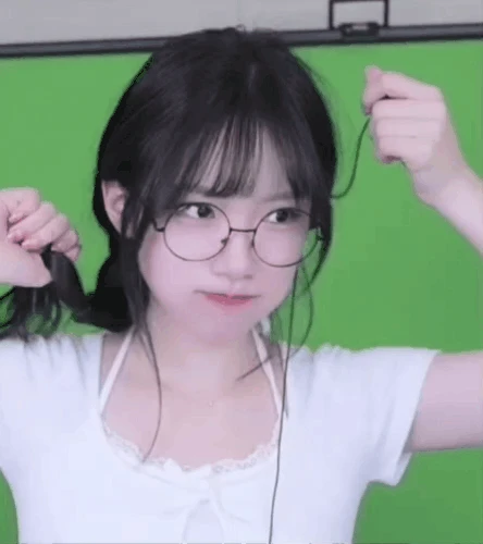 566c1ea4e27c4350bc26e7e20c4bdfbd.gif.webp