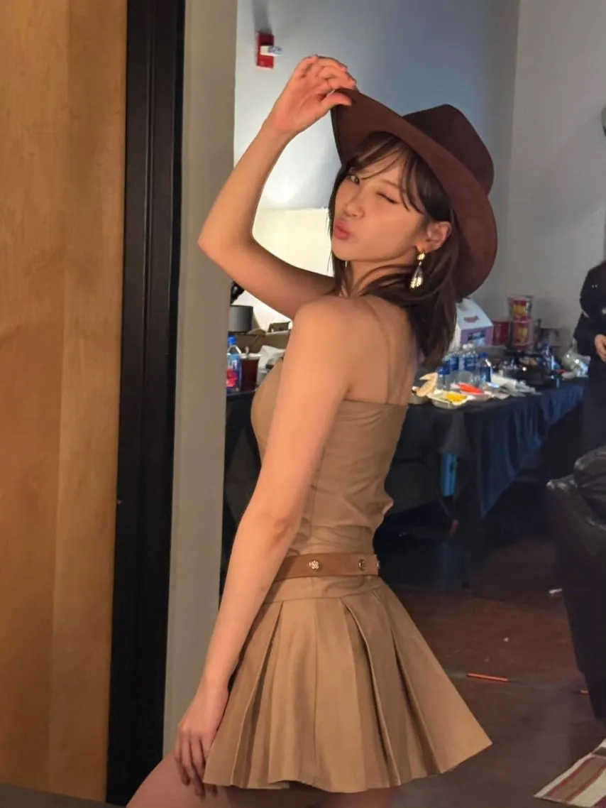 3690694170_D2qzd6rl_FuhMyXGKB1Yi3amp.jpg.webp