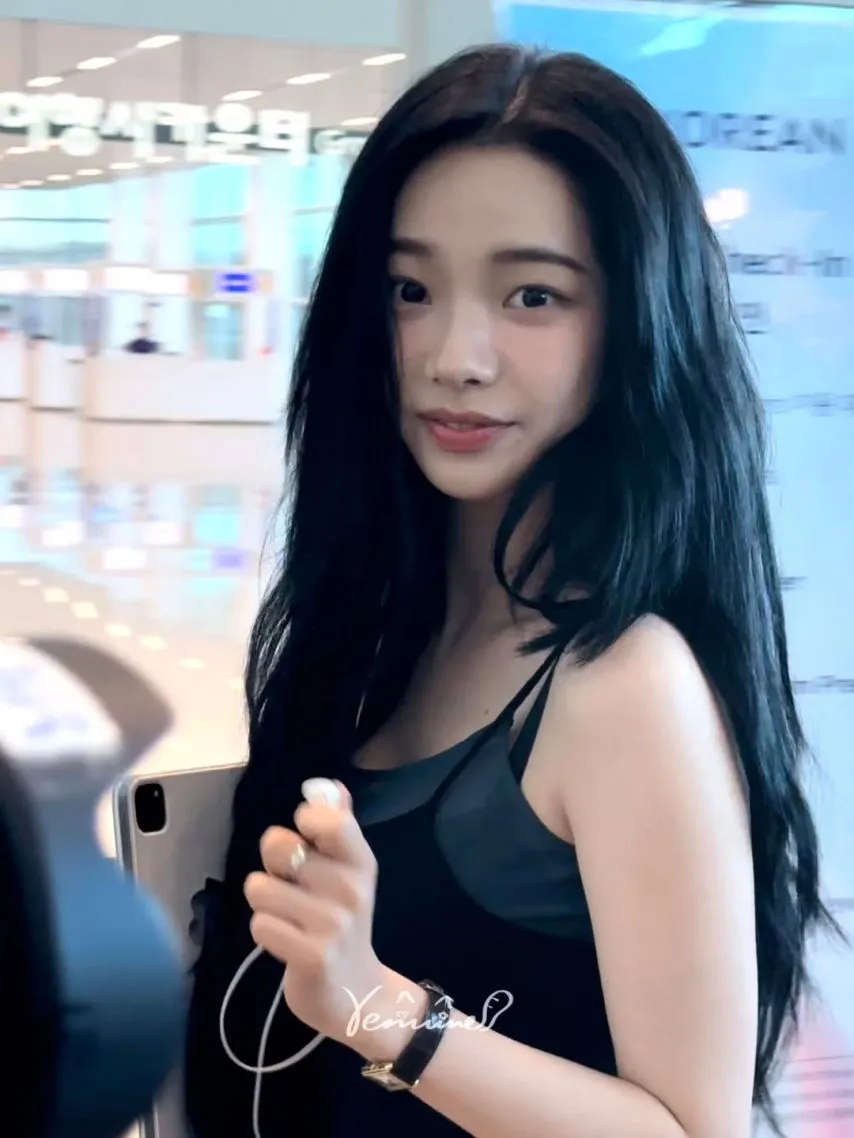 1930735395_x4JgVai9_KnUGjyMp0RIwvdH6.jpg.webp