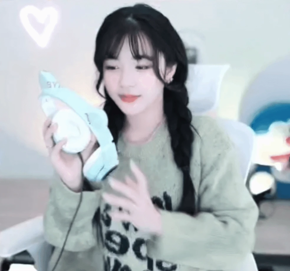 d4a0853cf4714070b67059dff3f42128.gif.webp