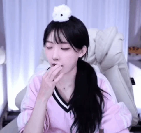 8d5f9eee9de94d2b9a234d594f4eec07.gif.webp