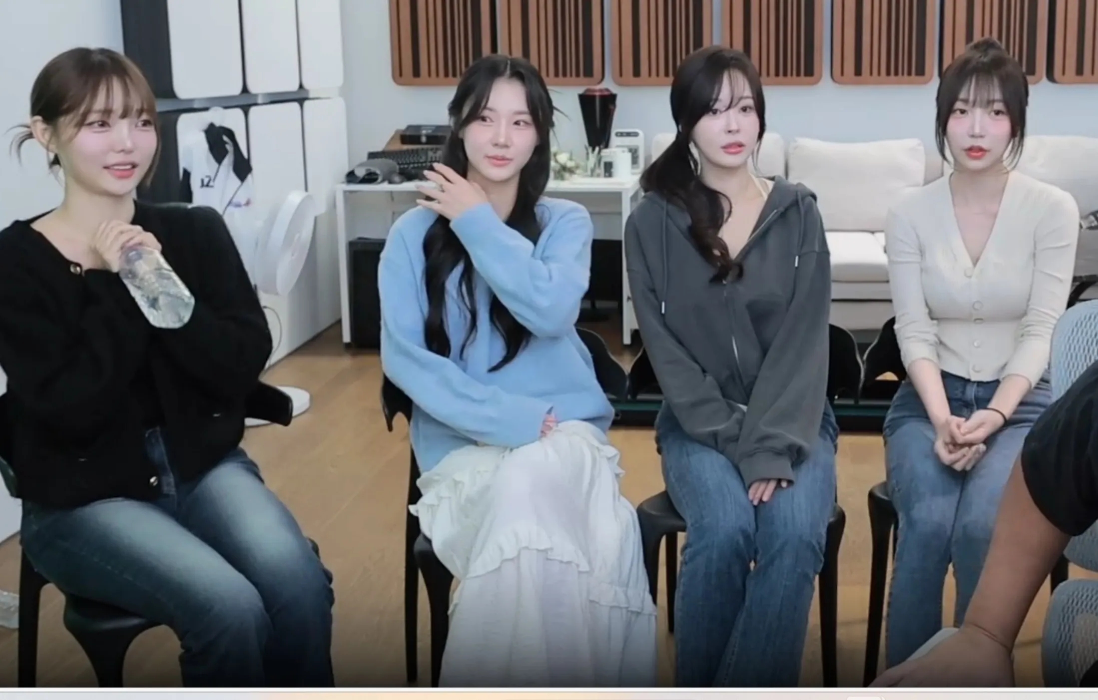 등장.jpg.webp