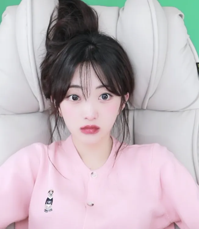 스크린샷 2025-10-26 오후 6.48.07.png.webp