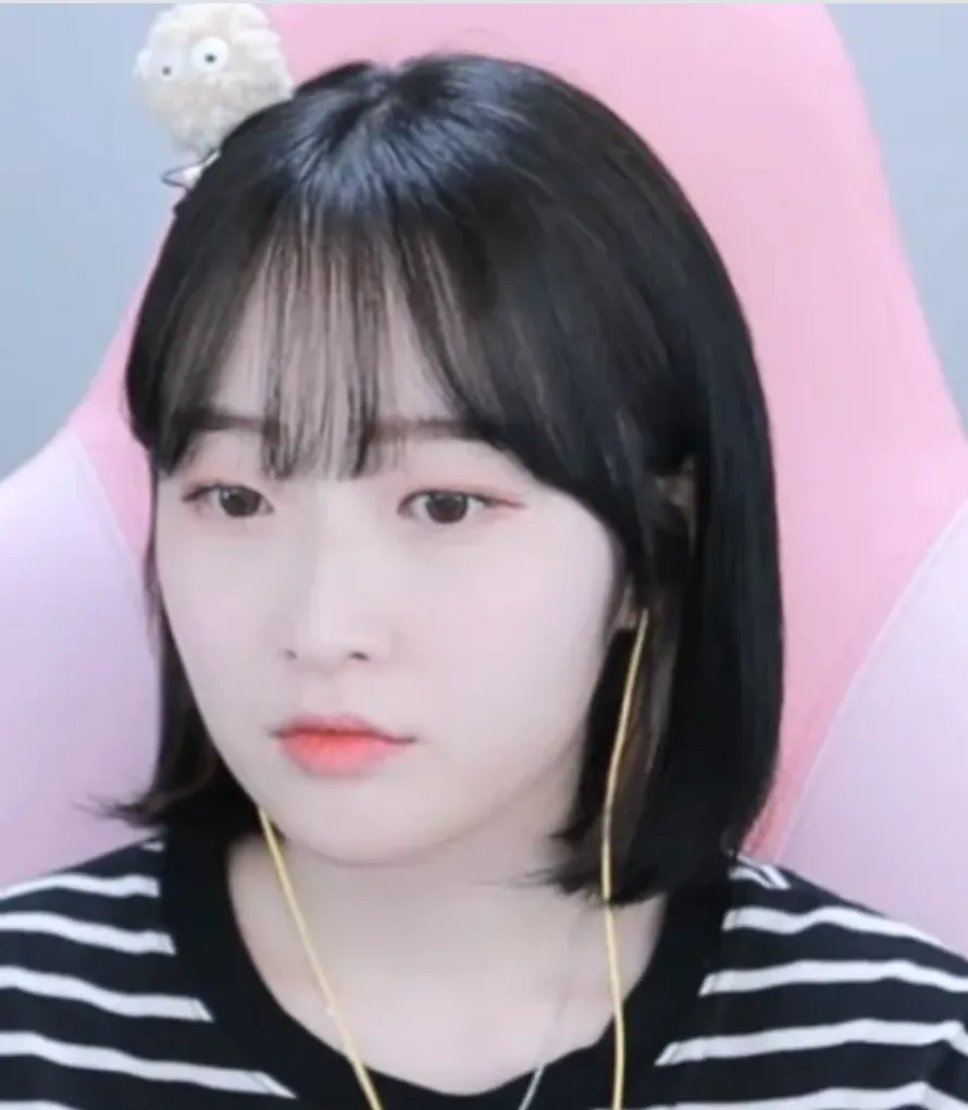 스크린샷 2025-11-12 오후 11.21.28.png.webp