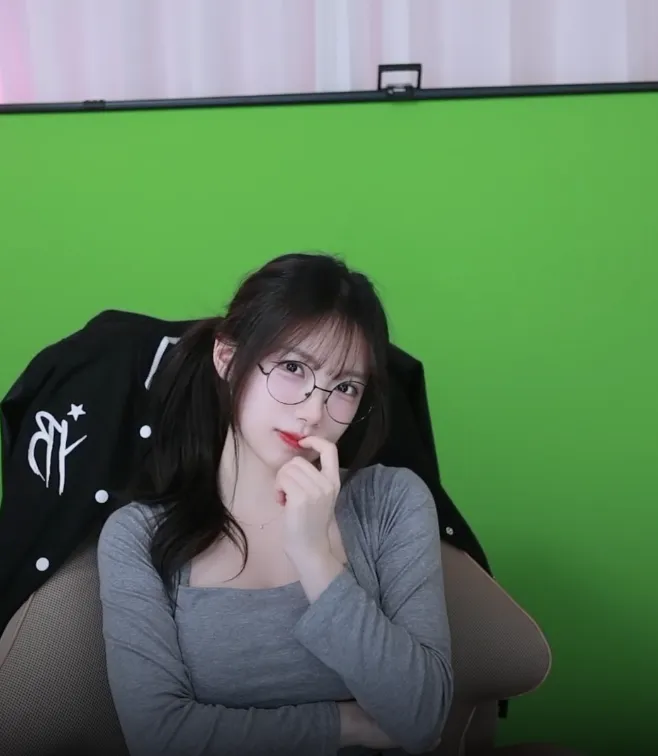 스크린샷 2026-01-21 오전 12.19.02.png.webp