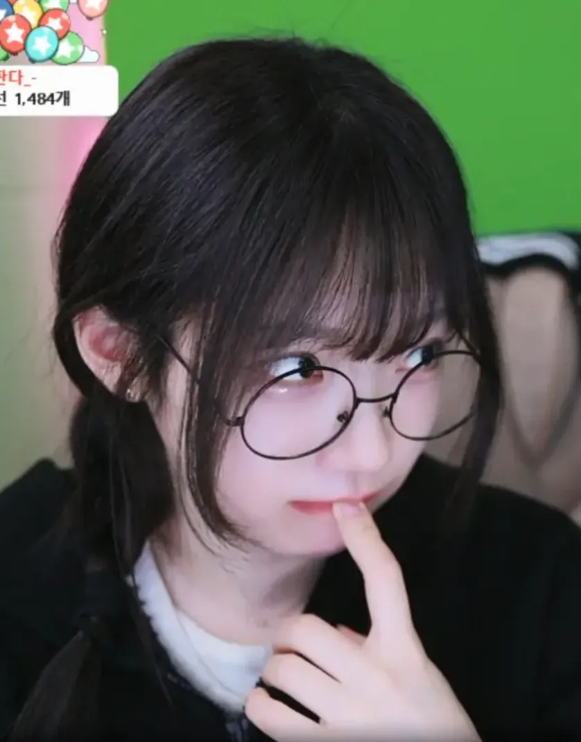 스크린샷 2026-04-16 오후 7.35.00.png.webp